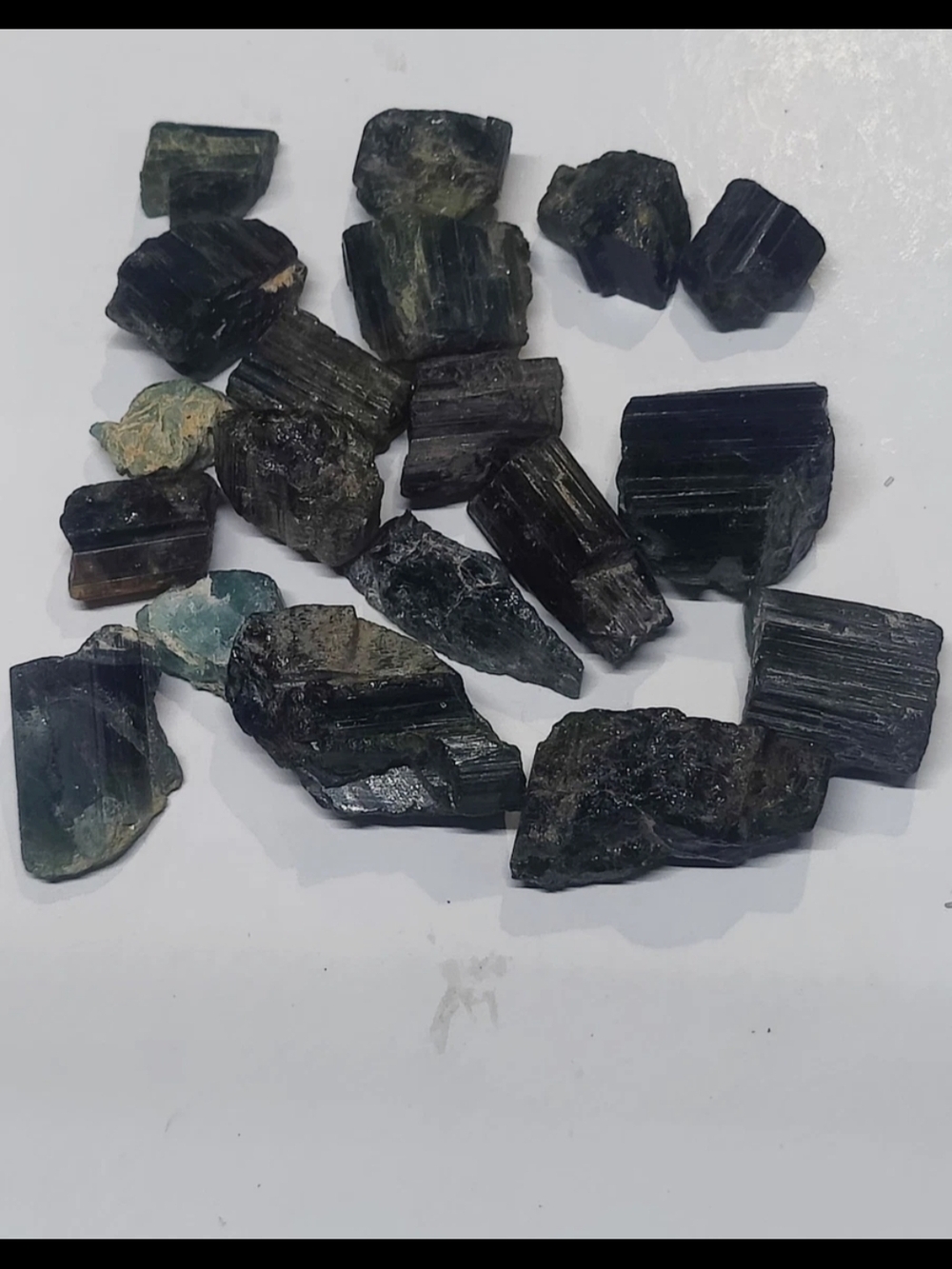 Over 200+ Grams Raw Natural Maine Tourmaline Crystals Gems 18 Stones!